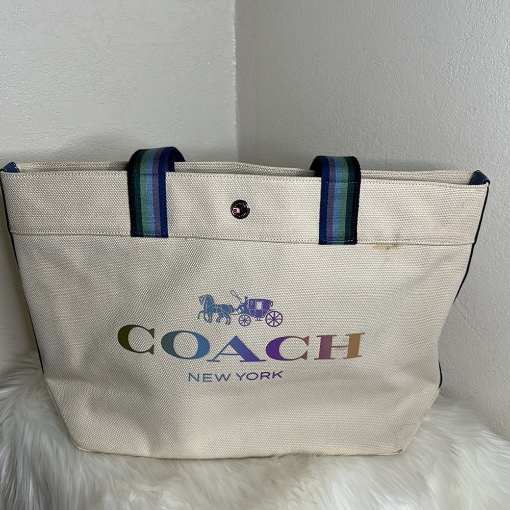 💯Authentic Coach Rainbow Tote Bag 🍀 - Picture 11 of 13